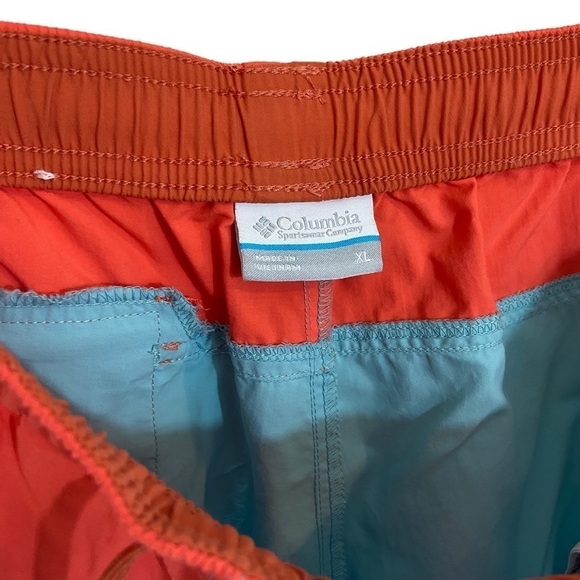 Columbia Unlined Color Blocked Swim Trunks - Picture 4 of 7